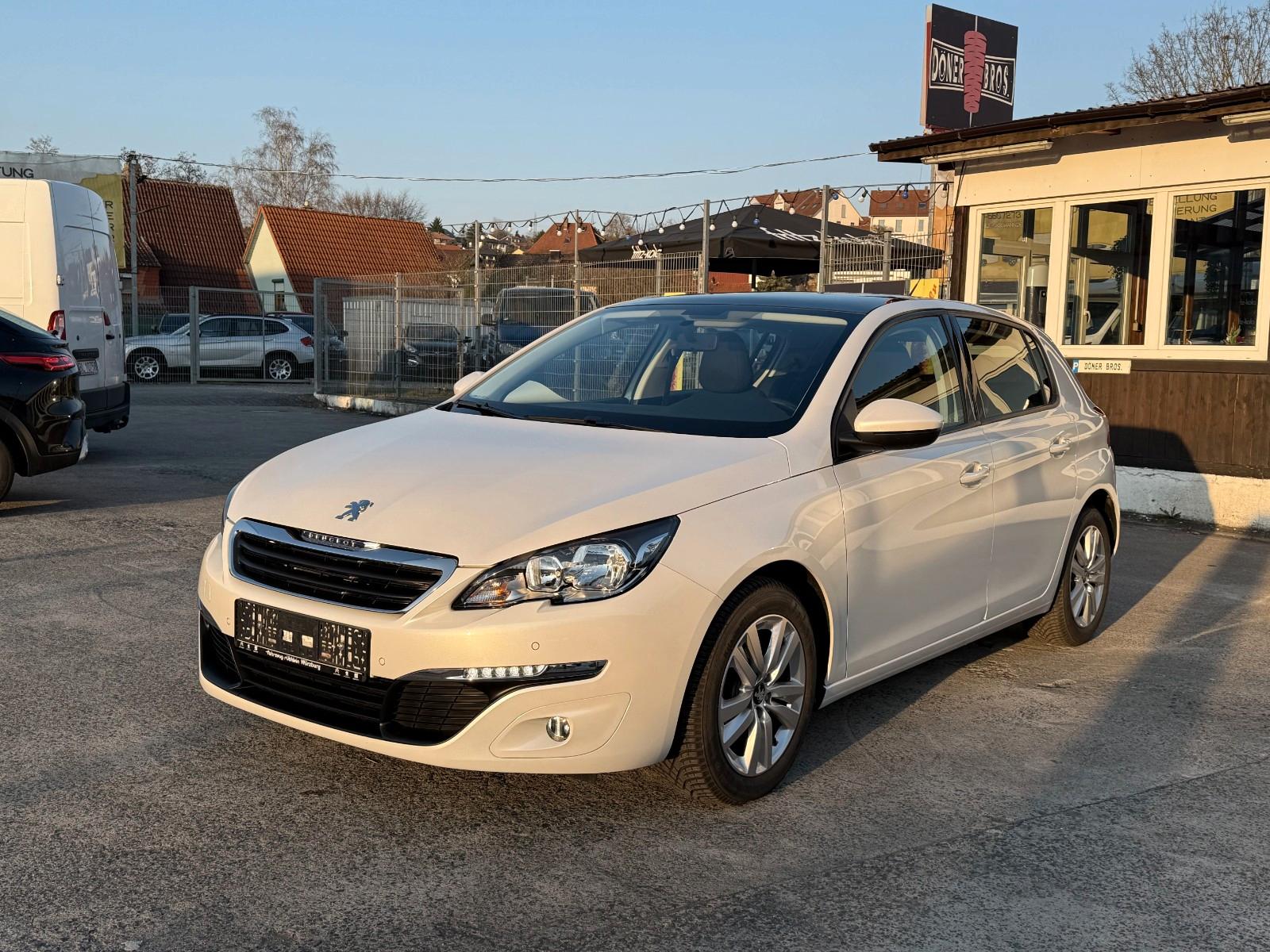 Peugeot 308 1.2e-THP Panorama Navi Klimaaut. PDC EU6