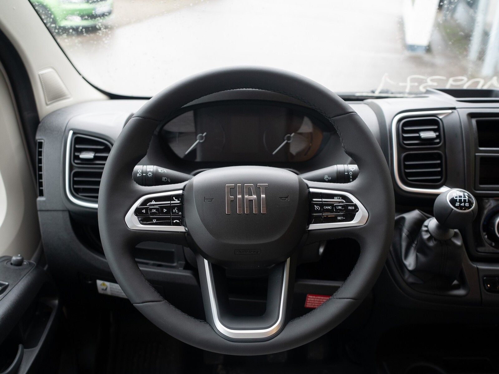 Fahrzeugabbildung Etrusco T-Modell Base 7.4 SB MJ26*Markise*Hubbett*Pakete