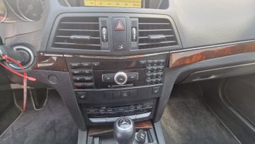 Mercedes E 220 - 11
