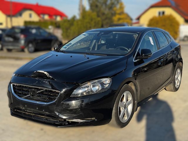 Volvo V40 D2 Momentum