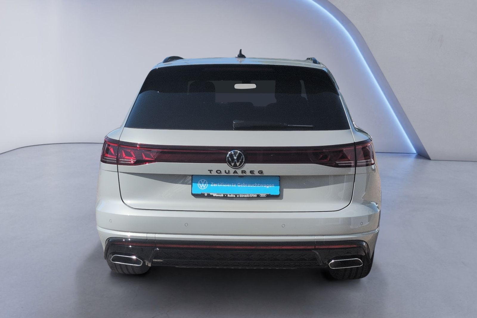 Touareg 3.0 TDI 4M R-Line LUFT+STHZ+PANO+AHK+