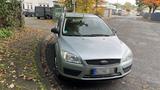 Ford Focus 1.6 *Automatik* nür *71000 km !... - Ford Focus aus 2005: Kombi
