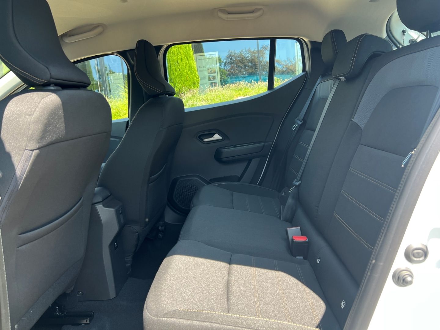 Fahrzeugabbildung Dacia Sandero III Stepway Expression LED ACC Klimaauto
