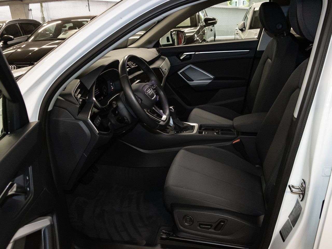 Audi Q3 Sportback 45 TFSI e Keyless Kamera AHK LED foto 15