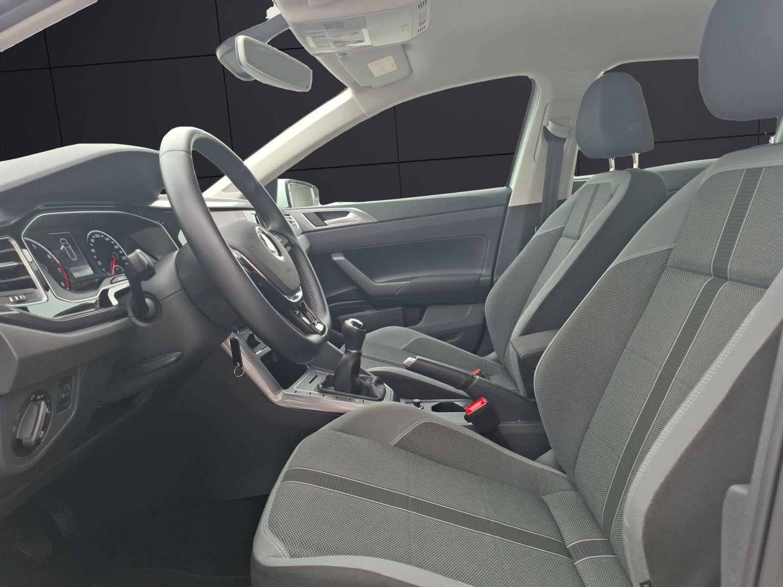 Fahrzeugabbildung Volkswagen Polo TSI Highline Navi Climatronic ACC PDC SH LM