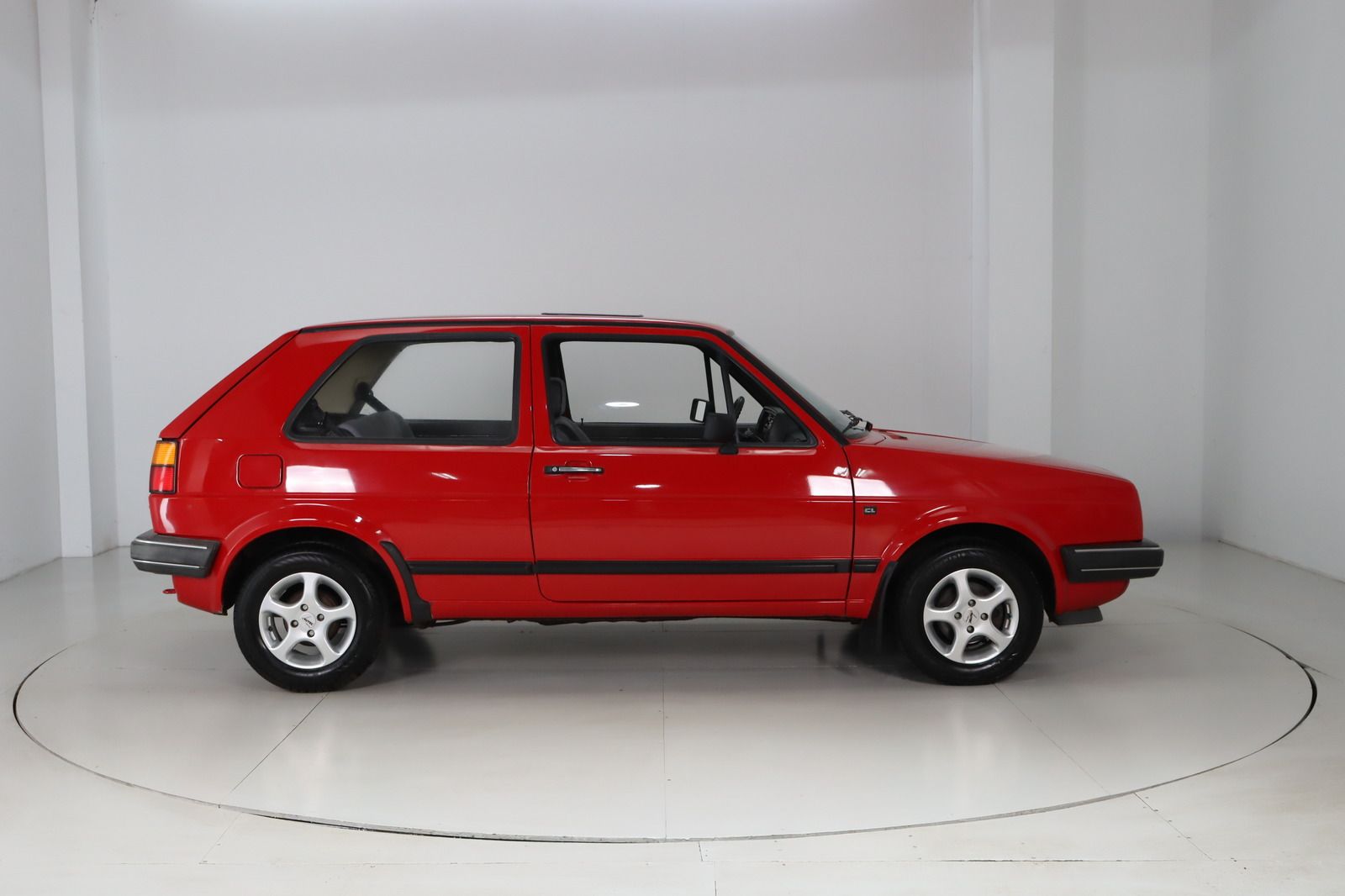 Fahrzeugabbildung Volkswagen Golf 1.6 CL HU/AU neu * H-Zulassung* Schiebedach