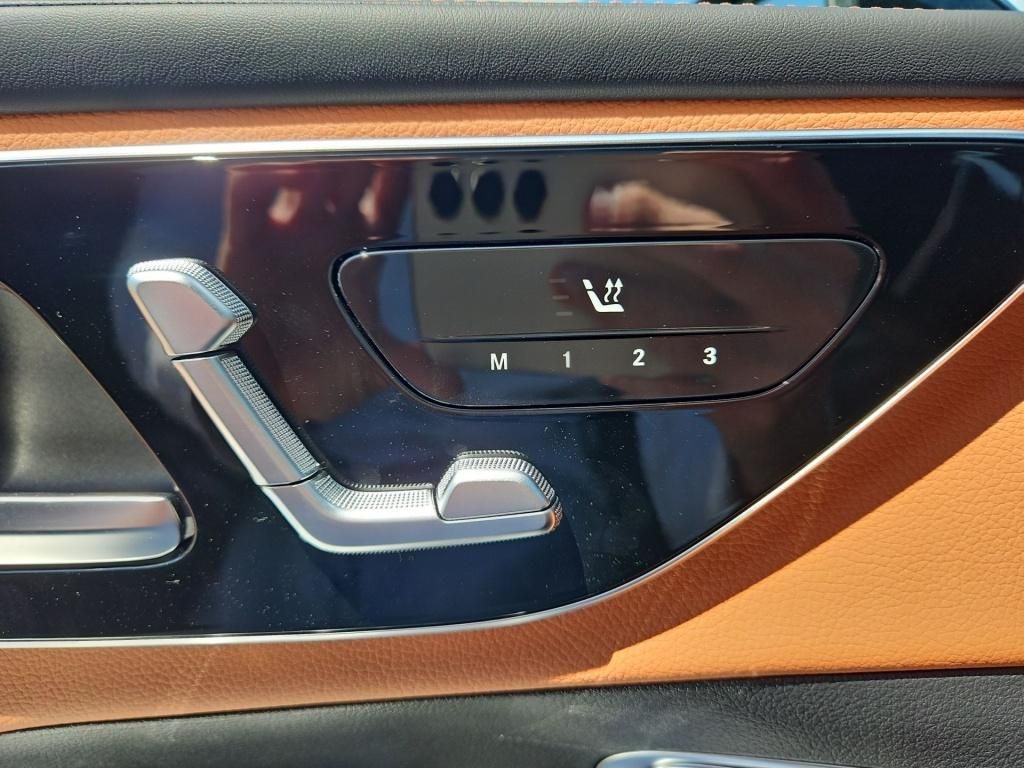 Fahrzeugabbildung Mercedes-Benz GLC 300e 4M +EDITION-AMG+DIGITAL+AHK+BURMESTER++