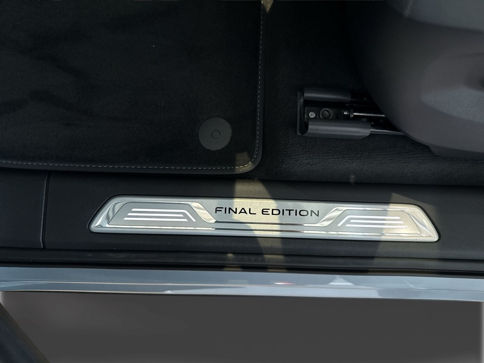 Touareg 3.0 TDI R-Line FINAL EDITION, Pano, AHK,