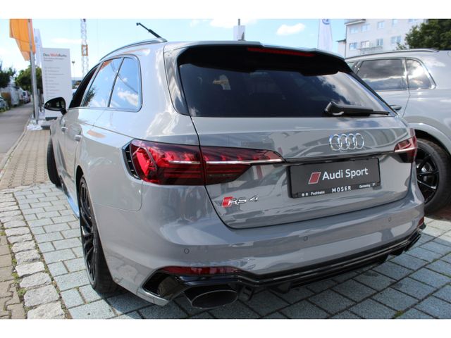 RS4 Avant qu. Tiptr.- Pano*B&O*MTRX*ACC*Kamera!!