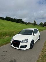 Volkswagen Golf  5 GTI Edition 30  - Volkswagen Golf: Edition 30