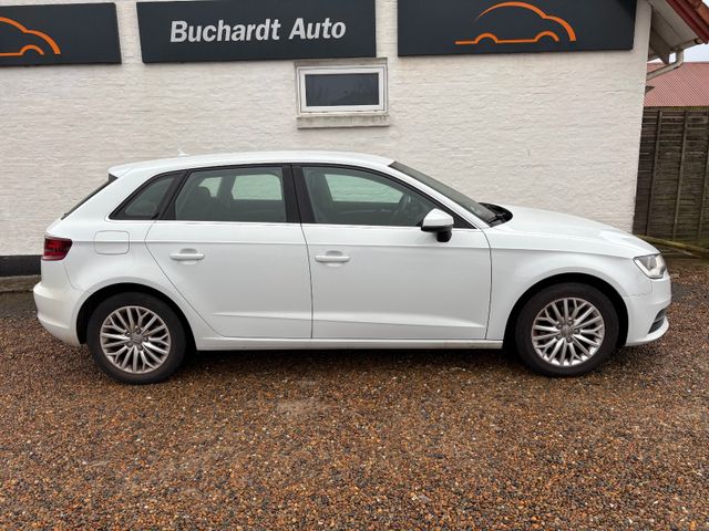 Audi A3 Sportback ambiente