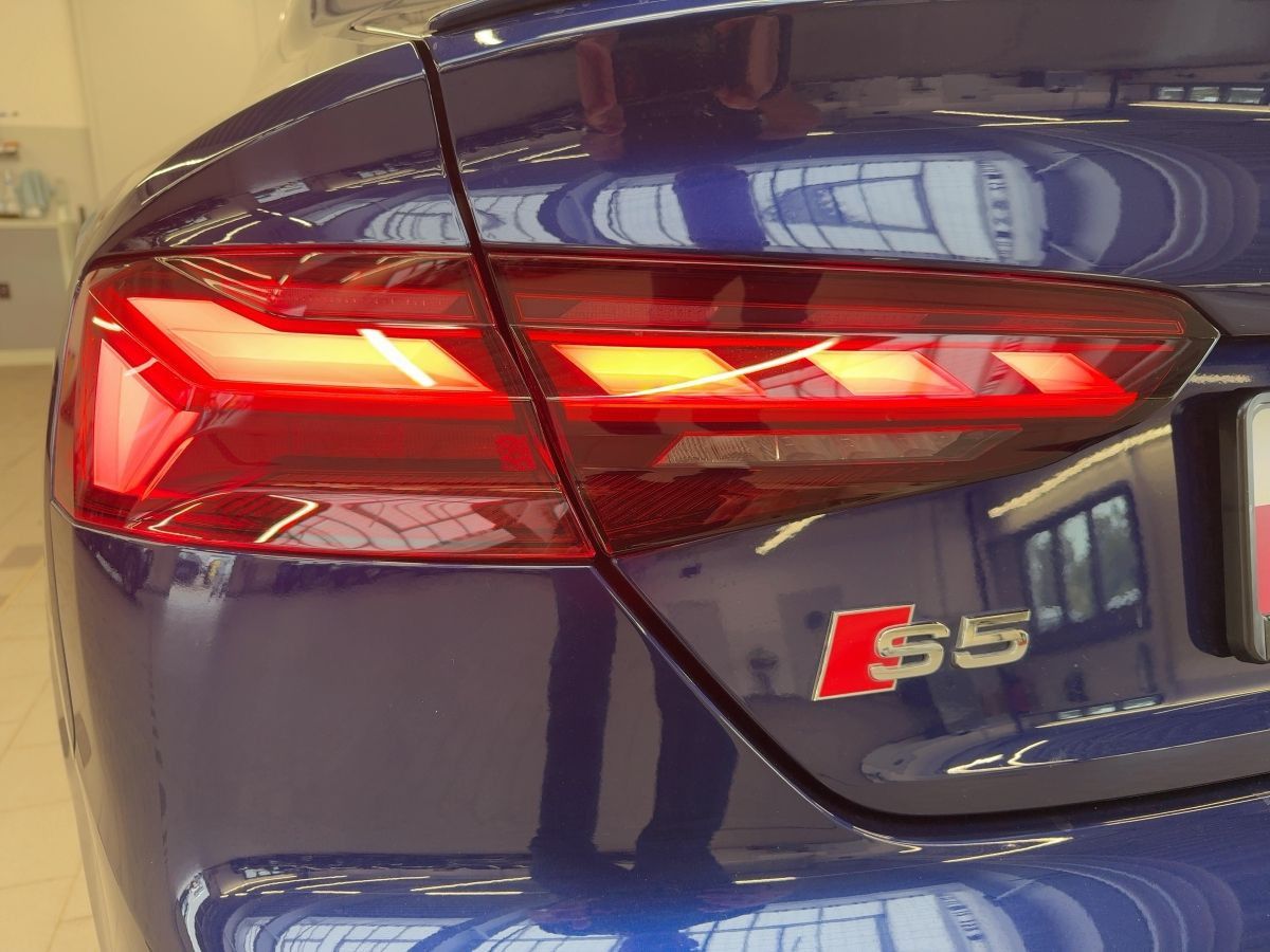Audi S5 - Bild 17
