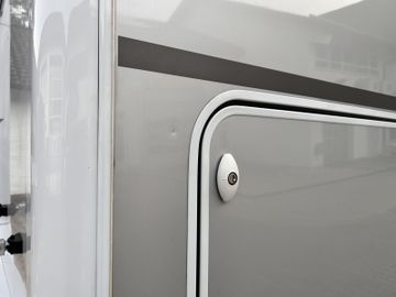 Sunlight Adventure T 67 Combi 6E SAT TV HUBBETT LED