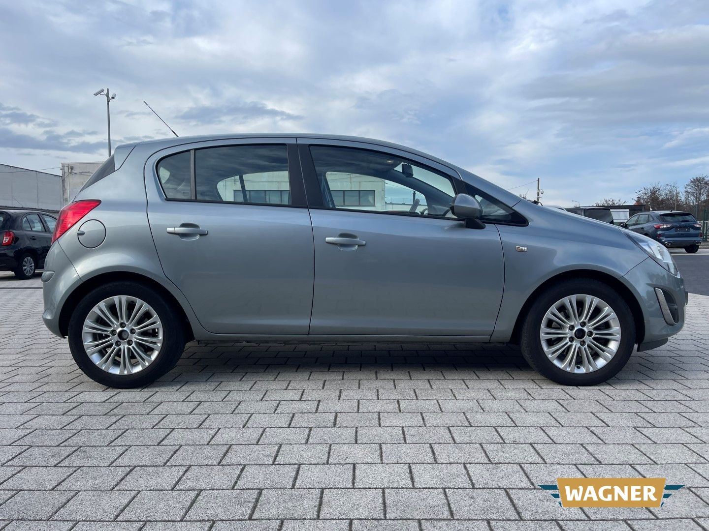 Fahrzeugabbildung Opel Corsa D Innovation Sitzheizung Klimaautomatik