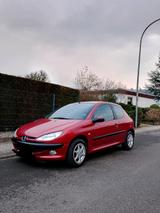 Peugeot 206 Automatik Sitzheizung | TÜV 01... - gebrauchte Peugeot 206 aus dem Jahr 2001