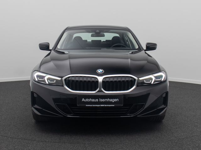 BMW 330, 2022 — 2