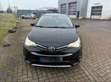 Toyota Avensis 1.8 - Toyota Avensis: Kombi, 1.8