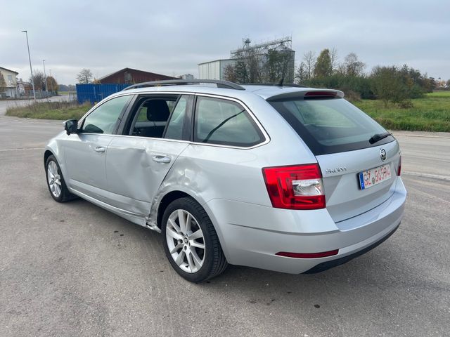 Skoda Octavia Combi Style 4x4 Navi