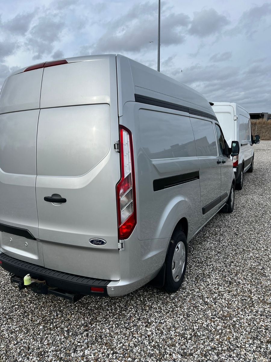 Fahrzeugabbildung Ford Transit Custom Kasten 300 L2 H2Trend,AHK,SHg,