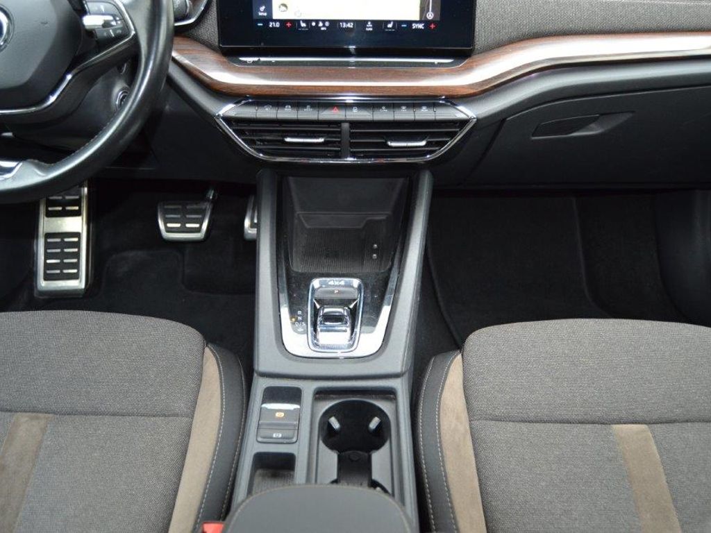 Octavia 2.0 TDI 4x4 DSG Scout AHK/MATRIX/NAVI/IN