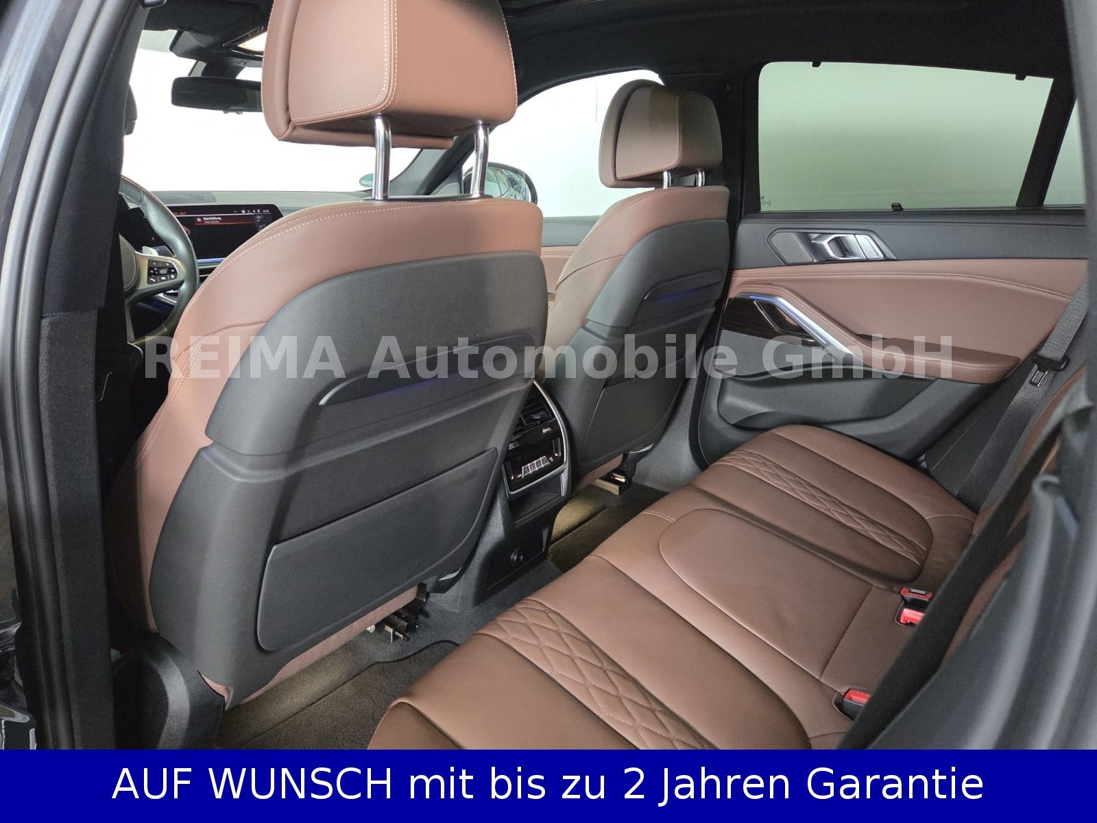 Fahrzeugabbildung BMW X6 M50 i, Laser, HUD, Pano, AHK