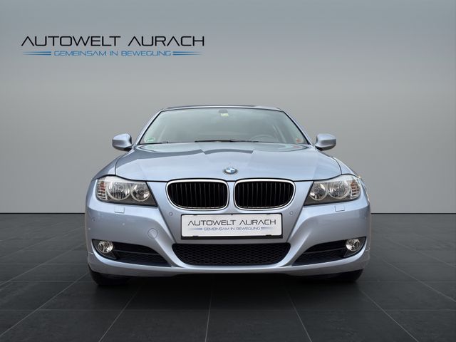 BMW 318 Touring *FACELIFT*AUTOMATIK*PDC*AHK*63TKM*