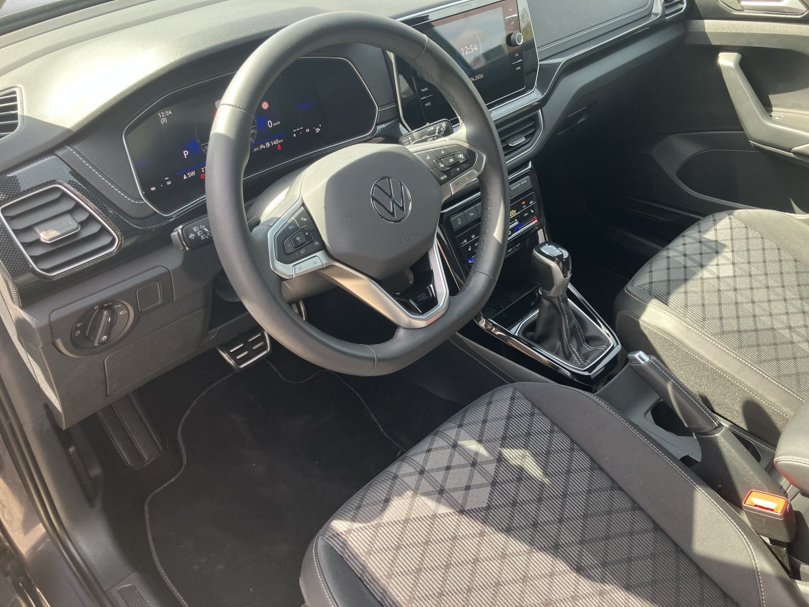 Volkswagen T-Cross - Bild 9