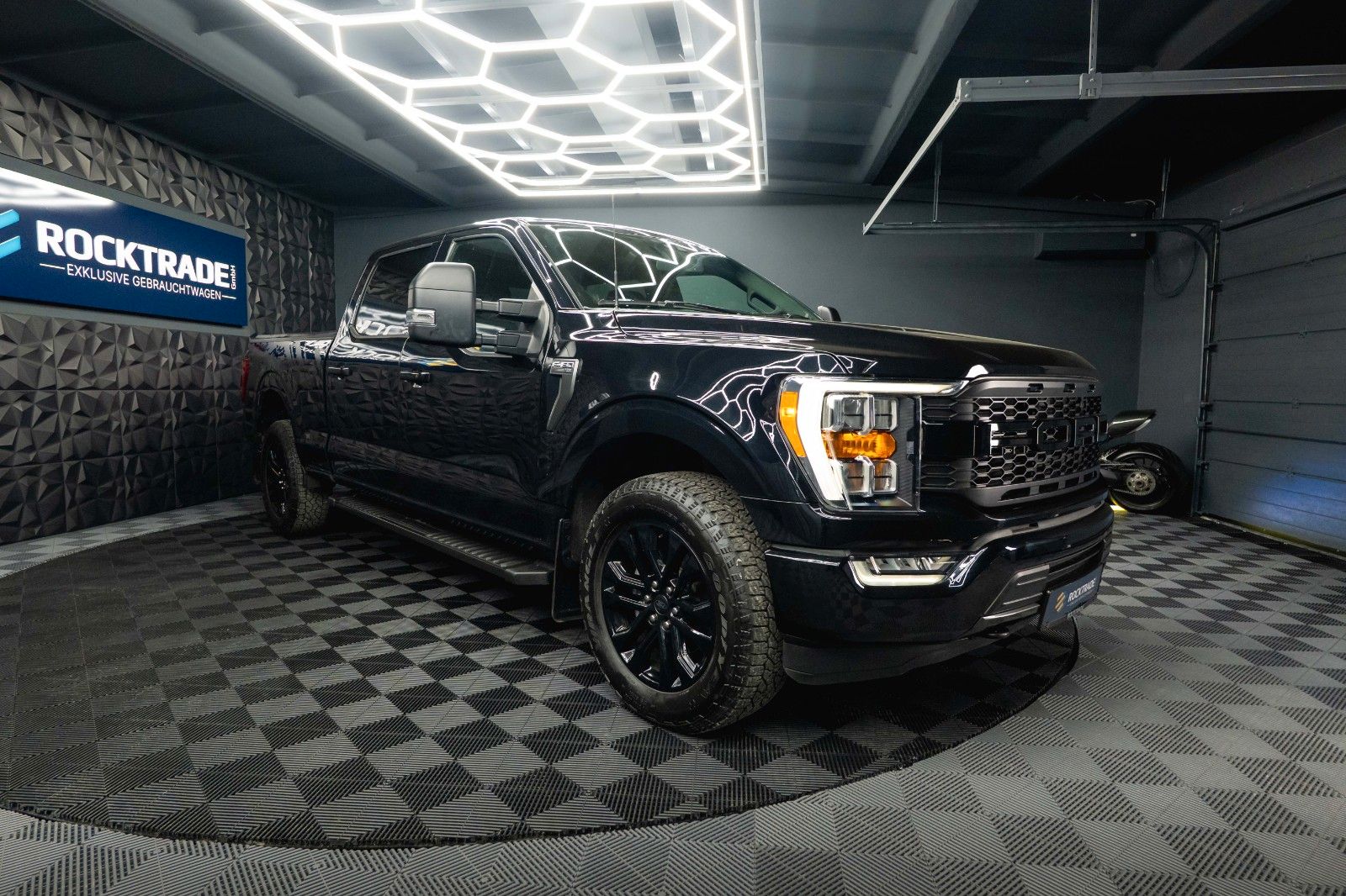 Fahrzeugabbildung Ford F150 5.0L V8 4x4 SuperCrew Longbed RAPTOR 19%