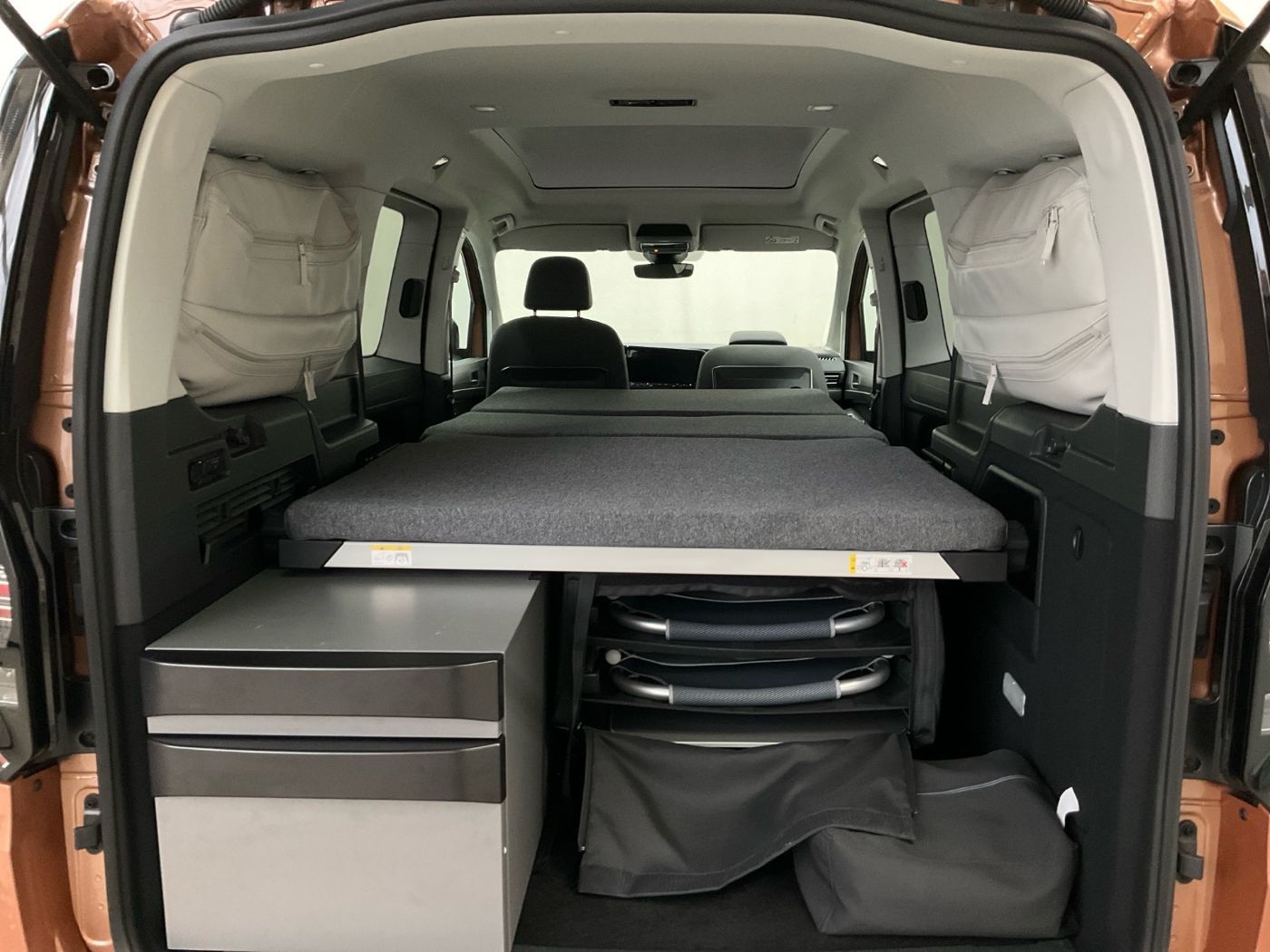 Volkswagen Caddy Maxi - Bild 16