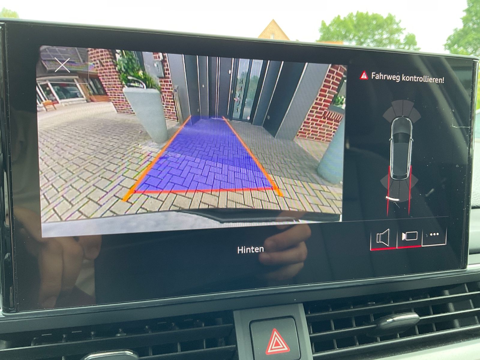 Fahrzeugabbildung Audi A4 35 TFSI S tronic Avant,CarPlay,ACC,Kamera