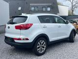 Kia Sportage FIFA World Cup/ 2.Hand / Garantie/ TÜV - Kia Gebrauchtwagen in Hamm