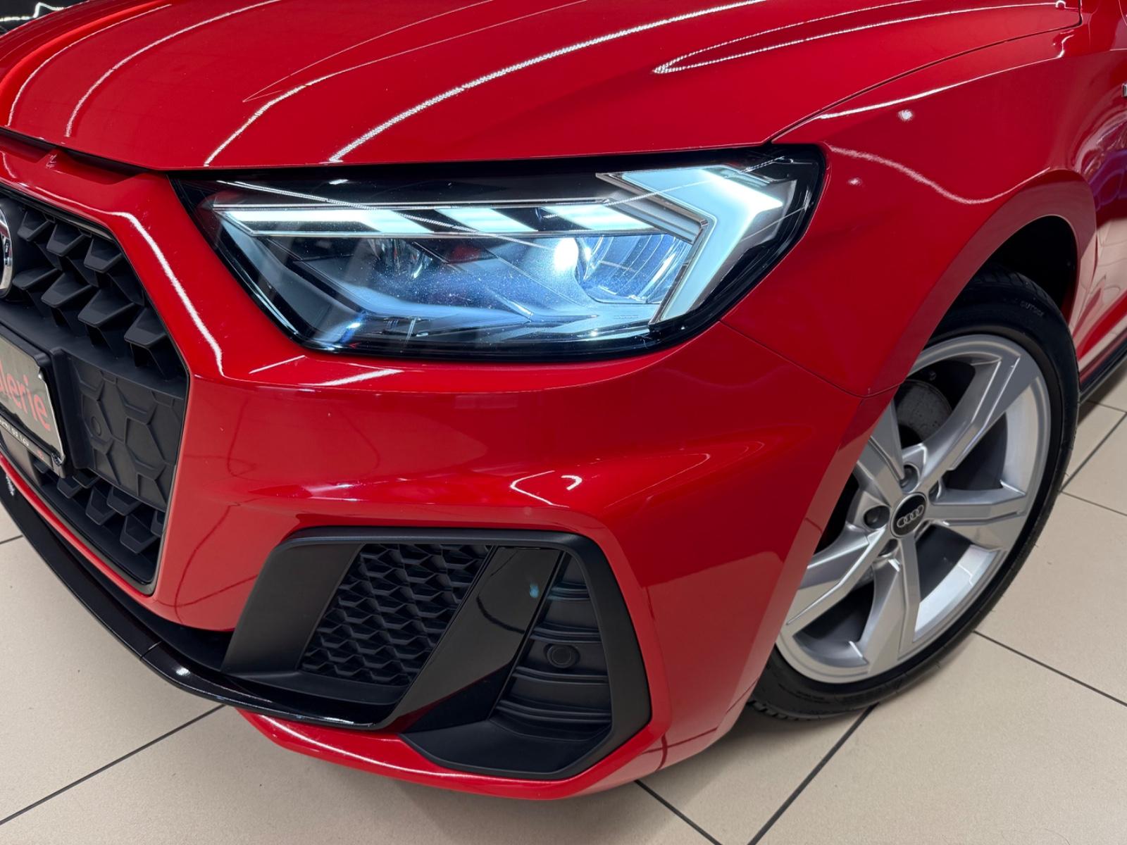 Audi A1 Sportback 35 TFSI S line Automatik LED
