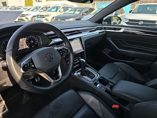 Fahrzeugabbildung Volkswagen Arteon Shooting Br. 2.0 TDI 4M DSG R-Line LEDER