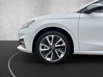 Skoda Fabia 1.0 TSI Kam.+LED+Navi+SHZ+2xKlima+ACC+LM