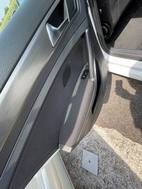 Volkswagen Golf - 6