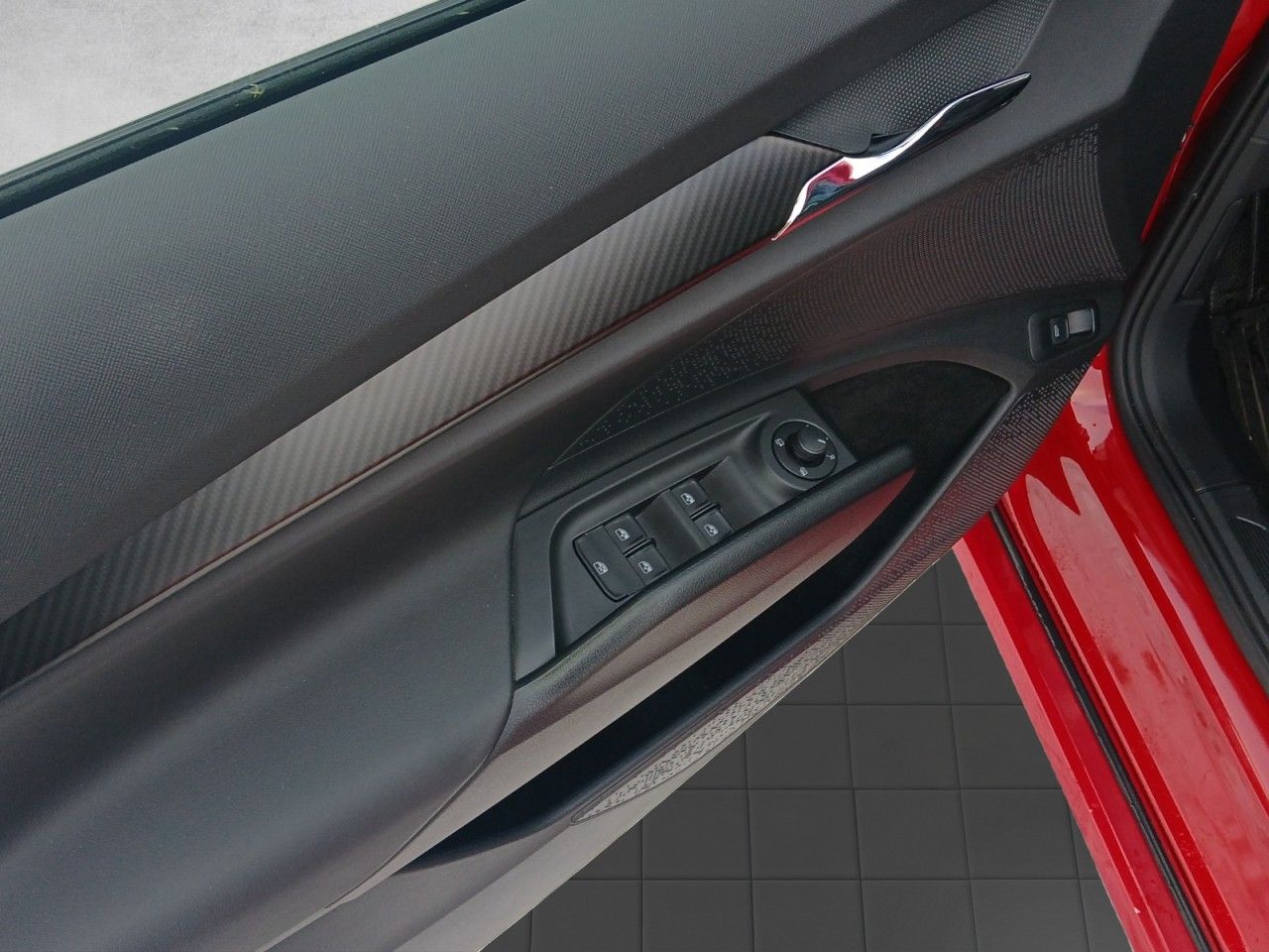 Fahrzeugabbildung SKODA Enyaq 80 Sportline AHK Kamera DCC