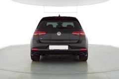 Fahrzeugabbildung Volkswagen Golf VII R Facelift DYNAUDIO PRETORIA