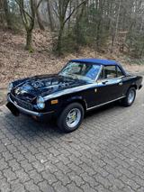 Fiat 124 Spider CS 0 - blaue Fiat 124 Spider