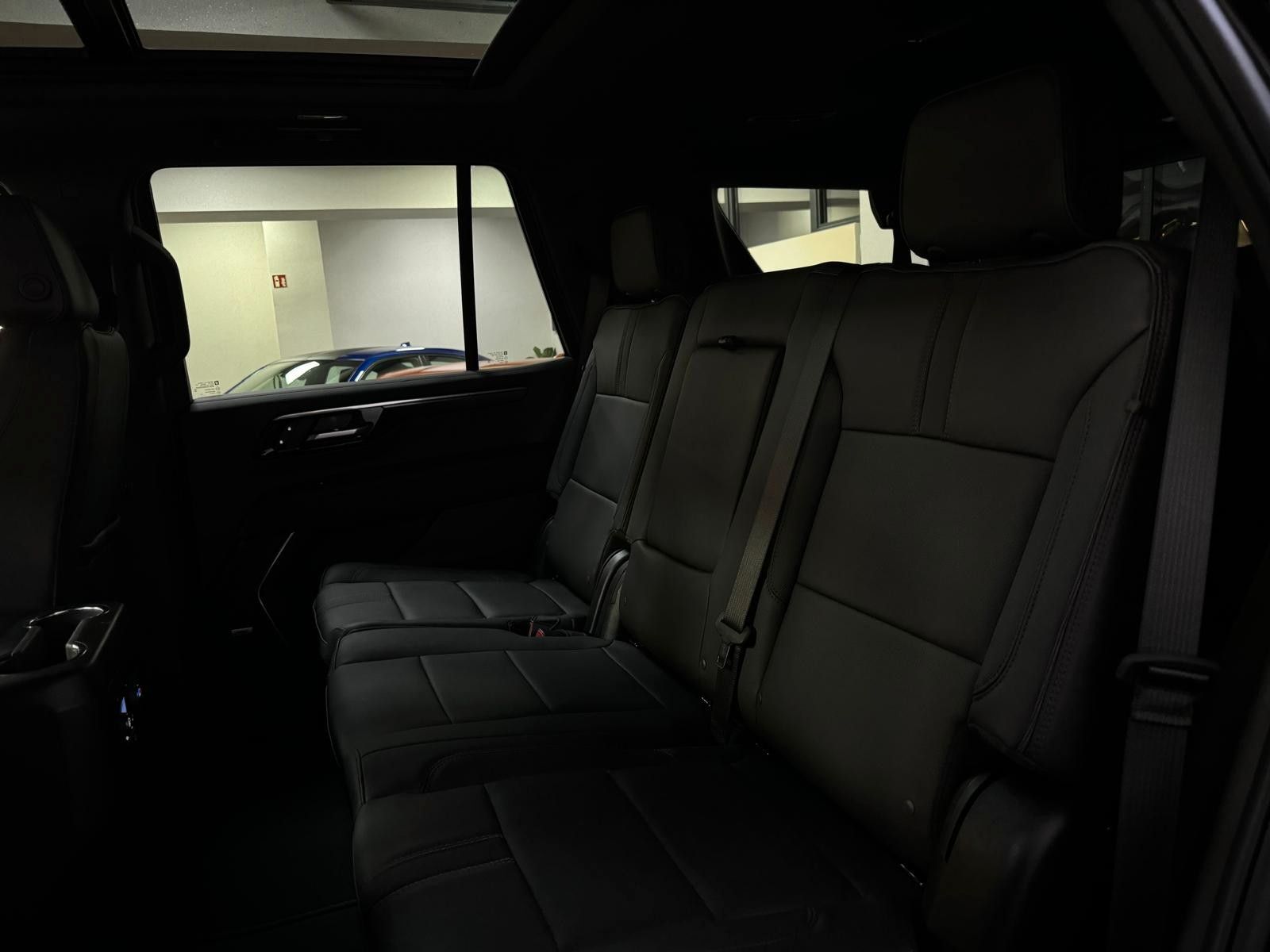 Fahrzeugabbildung Chevrolet 2026 TAHOE 6.2 ECOTEC RST 4x4-22"-NAV