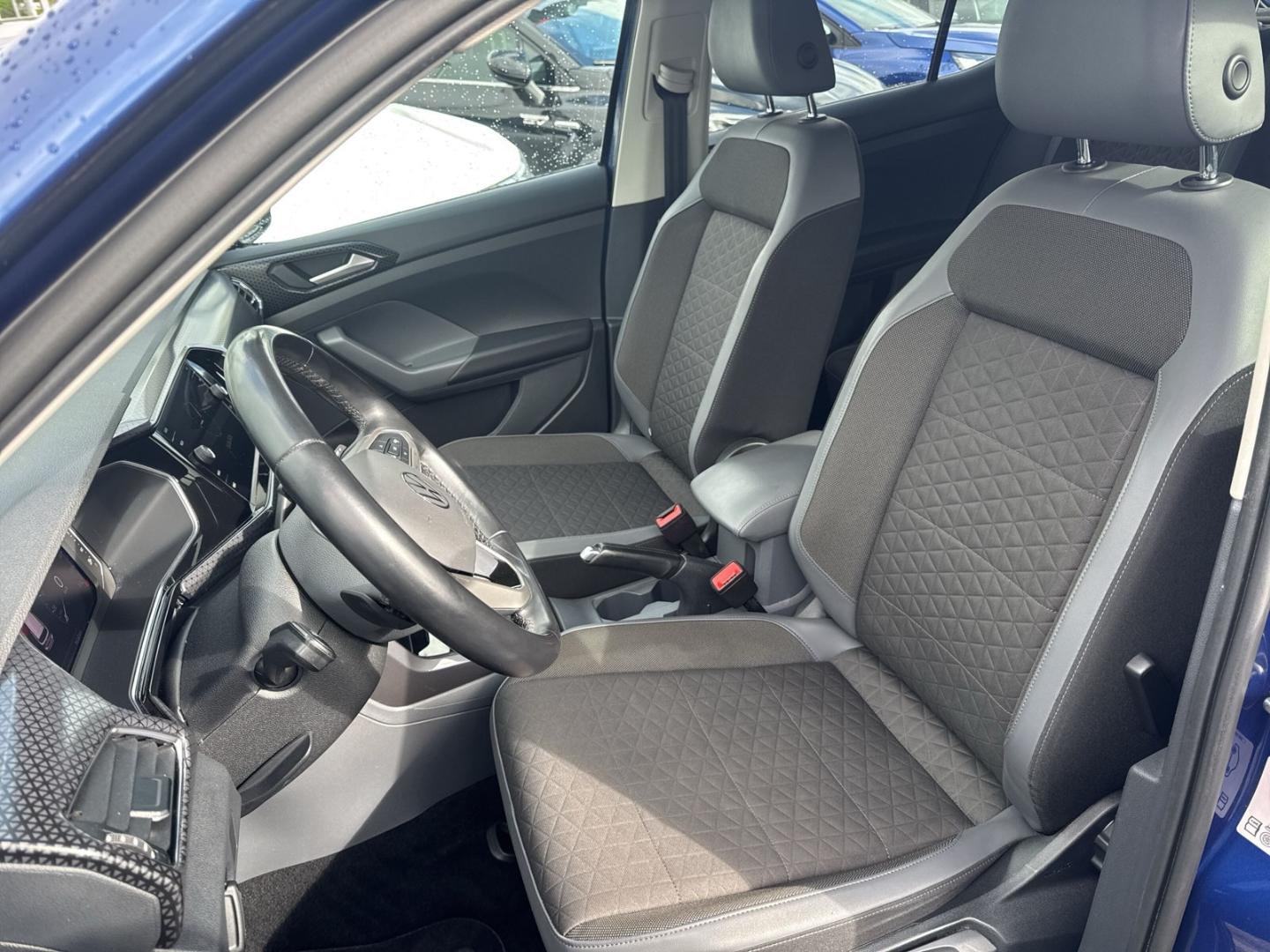 Volkswagen T-Cross Style 1.6 TDI DSG WR Navi ACC digital Co, миниатюра 6
