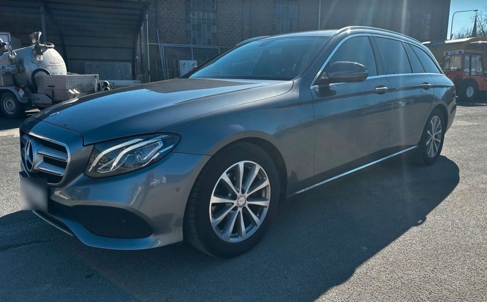 MERCEDES-BENZ E 220d T AVANTGARDE Mild Hybrid 