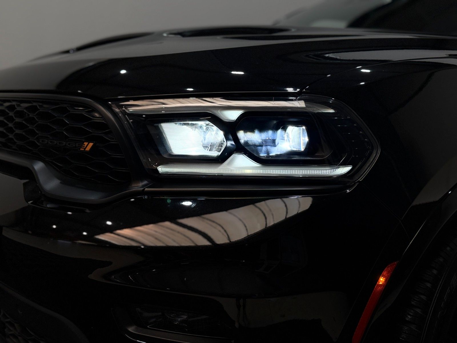 Fahrzeugabbildung Dodge Durango - R/T - OrangePackage - LPG - AHK