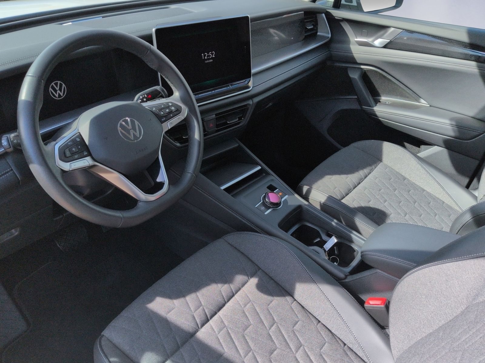 Tayron 1.5 eTSI eHybrid DSG Life AHK+KAMERA+NAVI