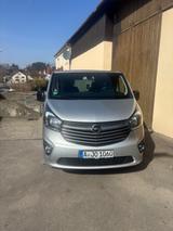 Opel Vivaro 1.6 D L2H1 S&S Tourer - Opel Vivaro: Tour