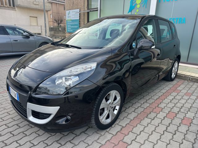 Renault Scenic Scénic X-Mod 1.5 dCi 110CV Luxe 2