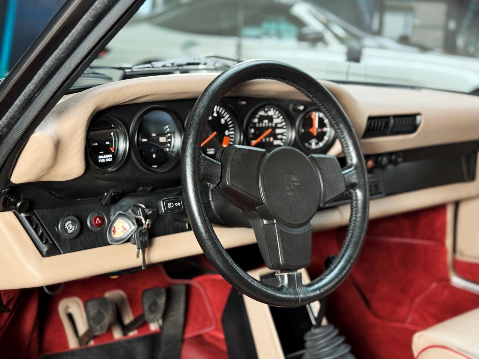 Fahrzeugabbildung Porsche 911 SC "WEISSACH EDITION"
