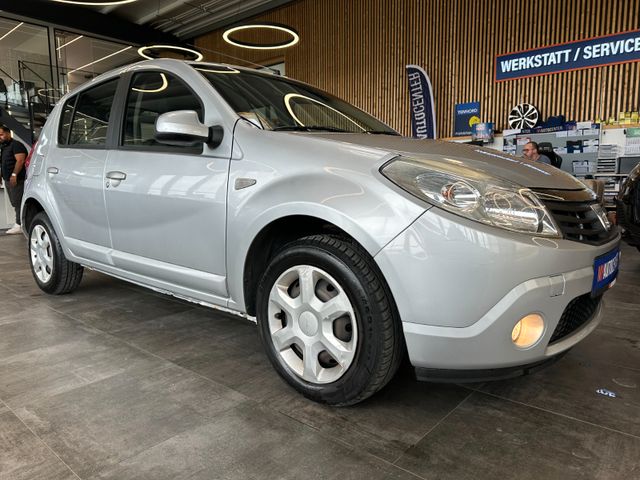 MYAUTOCENTER – Gebraucht- und Jahreswagen mit Werkstattservice in Pfaffenhofen Dacia Sandero Laureate *AHK*TÜV:328*1-Hand*