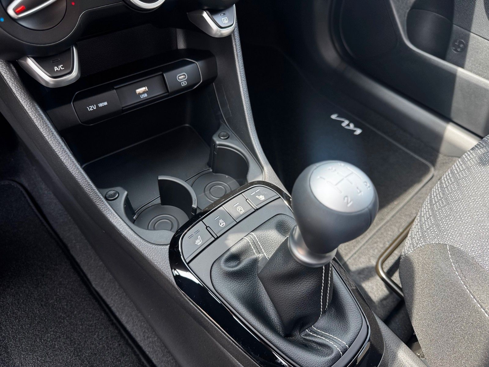 Fahrzeugabbildung Kia Picanto 1.0 Vision NAVI KAMERA SITZHEIZUNG