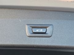 Fahrzeugabbildung X1 sDrive 18 i Advantage 1.HAND