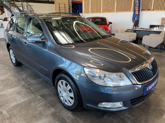 Skoda Octavia Combi Ambiente *AHK*SZHZ*TEMPOMAT*AUTO.*